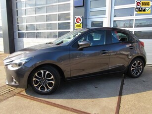 Mazda 2 1.5 Skyactiv-G Dynamic+ / Navi / PDC