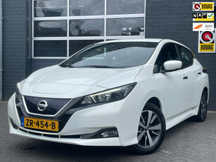 Nissan LEAF Acenta 40 kWh Camera, Navi, Apple Carplay, Stoelverwarming