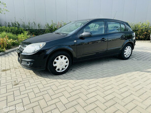 Opel Astra 1.6 Executive/Airco/Cruise/Trekhaak/PDC/