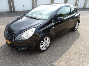 Opel Corsa 1.4-16V Color Edition