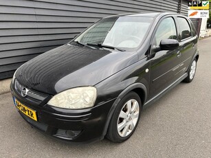 Opel Corsa 1.4-16V Silverline APK t/m 03-04-2025!