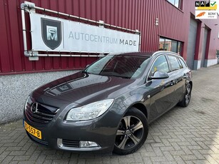 Opel Insignia Sports Tourer 1.8 Edition // Navi // PDC //