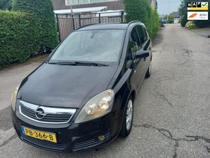 Opel Zafira 1.6 Essentia