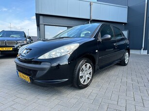 Peugeot 206 1.1XR Zwart 5drs