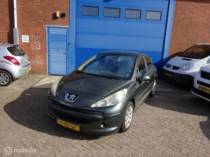 Peugeot 207 1.4-16V XS