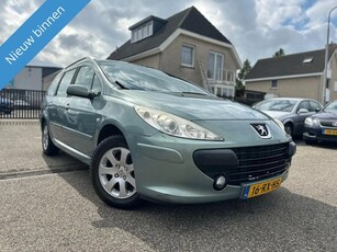 Peugeot 307 SW 1.6-16V Pack (bj 2005)