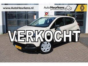 Renault Captur TCe 90 Authentique | Dealer onderhouden | NL auto | Parksensors | Afneembare Trekhaak |