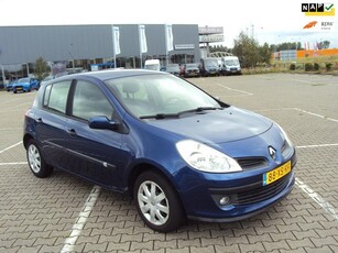 Renault Clio 1.4-16V Dynamique