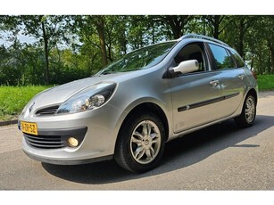 Renault Clio Estate 1.6-16V Corporate Sport 2e Eigenaar