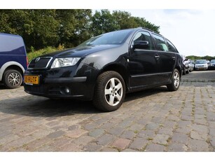 Skoda Fabia Combi 1.4-16V L&K apk 1-4-2025 260 dkm