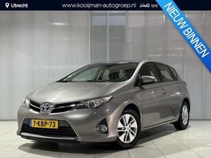 Toyota Auris 1.8 Hybrid Aspiration 100% dealer