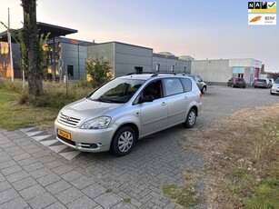 Toyota Avensis Verso 2.0i Linea Luna 7p.