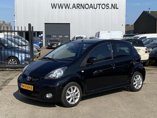 Toyota Aygo 1.0-12V Comfort 5-DEURS, AIRCO