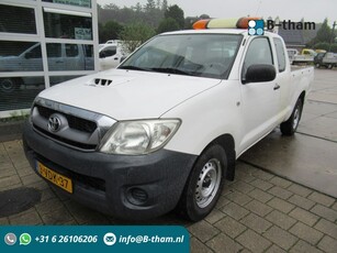 Toyota Hilux 2.5 D-4D 88KW VX Xtra Cab 4x2 2WD AIRCO KLIMA