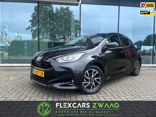 Toyota Yaris 1.5 Hybrid Style - Automaat - Navi - Winterpakket - Xenon