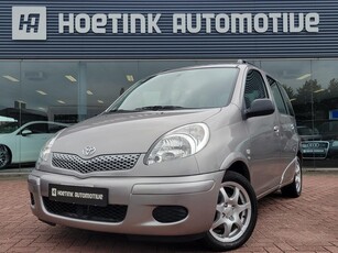 Toyota Yaris Verso 1.3 VVT-i Terra / Lichtmetaal / Alarm