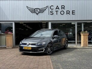 Volkswagen Golf 1.4 TSI GTE / PANO / LEDER / ST VWM / LED /