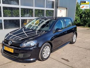 Volkswagen Golf 1.6 TDI BlueMotion