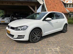 Volkswagen Golf Allstar 1.2 TSI Connected Series