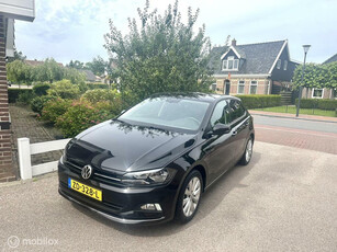 Volkswagen Polo 1.0 TSI DSG AUTOMAAT HIGHLINE CARPLAY CAMERA CLIMATE CONTROLE STOELVERWARMING GOED ONDERHOUDEN!!