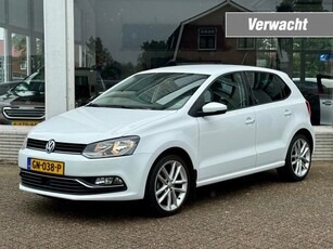 Volkswagen Polo 1.2 TSI 90PK HIGHLINE AUT. Navi Acc Clima Leuke auto!