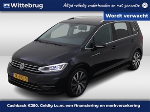 Volkswagen Touran 1.4 TSI 150pk Highline Edition R 7