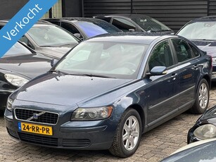 Volvo S40 1.8 MomentumAircoTrekhaak (bj 2005)