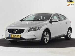 Volvo V40 2.0 T2 Momentum NAVI Bluetooth Dealer