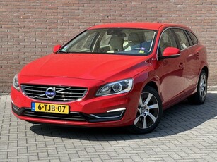 Volvo V60 2.4 D6 AWD Summum Dealer Onderhouden - 1e Eig -