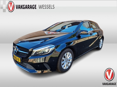 MERCEDES A-KLASSE 180 Business Solution | LED | Camera | PDC | Afneembare Trekhaak |