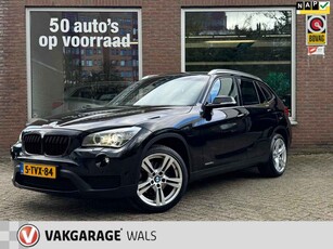 BMW X1 XDRIVE 20i CHROME LINE | AIRCO | NAVI | CRUISE | PDC | VELGEN | TREKHAAK