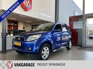 Daihatsu Terios 1.5-16v Expedition 2WD,Airco,Elektrischpakket,Treeplankset,Dakrail,16 Inch Lmv