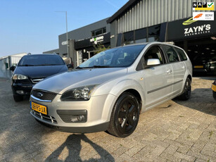 Ford Focus Wagon 1.6-16V Futura NETTE AUTO! NIEUW APK BIJ AFLEVERING!