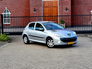 Peugeot 206 + 1.1 XS # AIRCO / ELECRAMEN / APK / NAP