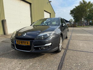 Renault Laguna Estate MEGANE TE KOOP GEVRAAGD!!!!!