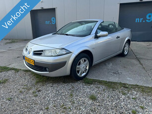 Renault Mégane Coupé-Cabriolet 1.6-16V Authentique Met airco 182000 km nap