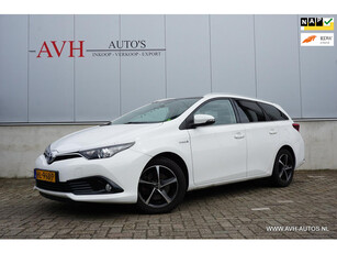 Toyota Auris 1.8 Hybrid Lease Pro