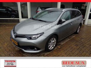 Toyota Auris Touring Sports 1.8 Hybrid 136pk CVT Dynamic Go, bij Toyota specialist sinds 1968