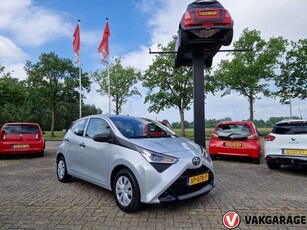 Toyota Aygo 1.0 VVT-i x-fun