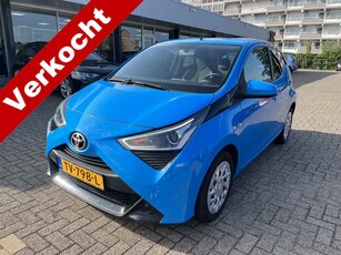 Toyota Aygo 1.0 VVT-i x-play Acamera Airco Nap