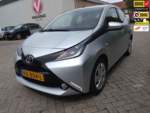 Toyota Aygo 1.0 VVT-i x-play|Navi|Airco|Apple Carplay|Android Auto