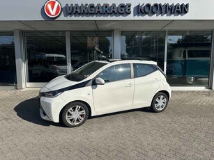 Toyota Aygo 1.0 VVT-i x-wave | camera | Cabrio |