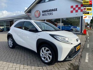 Toyota Aygo X 1.0 VVT-i MT first