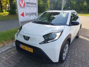 Toyota Aygo X 1.0 VVT-i MT play