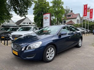 Volvo S 60 1.6 T3 150PK / NAVI CRUISE CTR. TREKHAAK AIRCO-ECC PDC