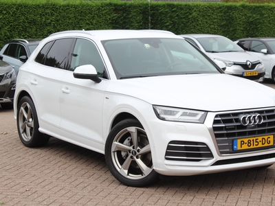 AUDI Q5 2.0 TFSI quattro Launch Edition / Trekhaak / 360Camera / Luchtvering / Keyless / DAB / Sportstoelen / Dodehoek / 20'' / Stoelverwarming