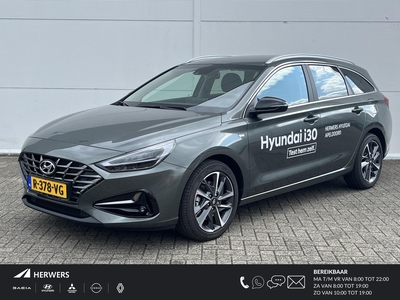 HYUNDAI I30 Wagon 1.5 T-GDi MHEV 160PK Premium / Lederen bekleding / Navigatie / Keyless / Achteruitrijcamera / Climate control / Dodehoekdetectie / Stoelventilatie en stoelverwarming /