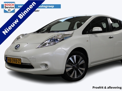 NISSAN LEAF Tekna 24 kWh | WEGENBELASTING VRIJ | Incl 1 jaar garantie | 360° camera | Achteruitrijcamera | Cruise | Stoelverwarming voor + achter | Keyless entry | Bose geluidssysteem | Navi |