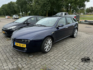 Alfa Romeo 159 Sportwagon 2.2 JTS Lees beschrijving