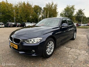 BMW 3-serie 320i Upgrade Edition ORG.NL-Auto van 2e.Eigenaar